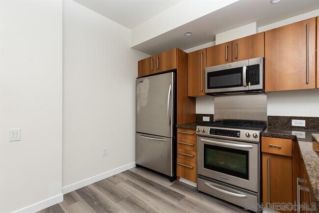 Foto del edificio - 321 Tenth Ave