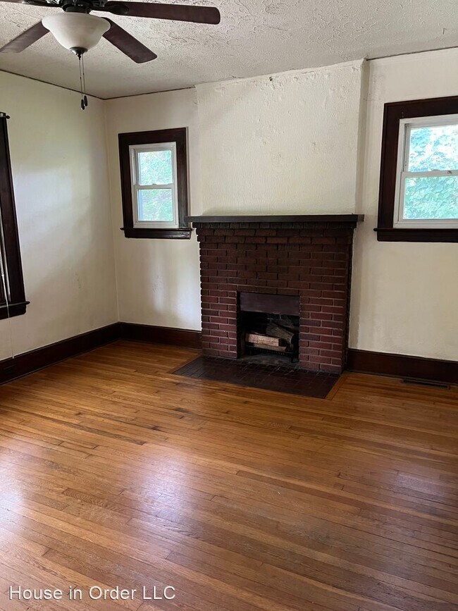 Building Photo - 2 br, 2 bath House - 809 Reed Street