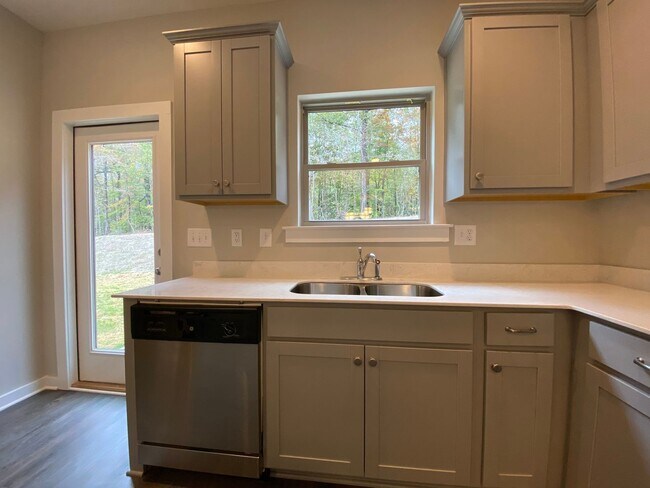 Building Photo - Great Home for Rent in Clay, AL!!!