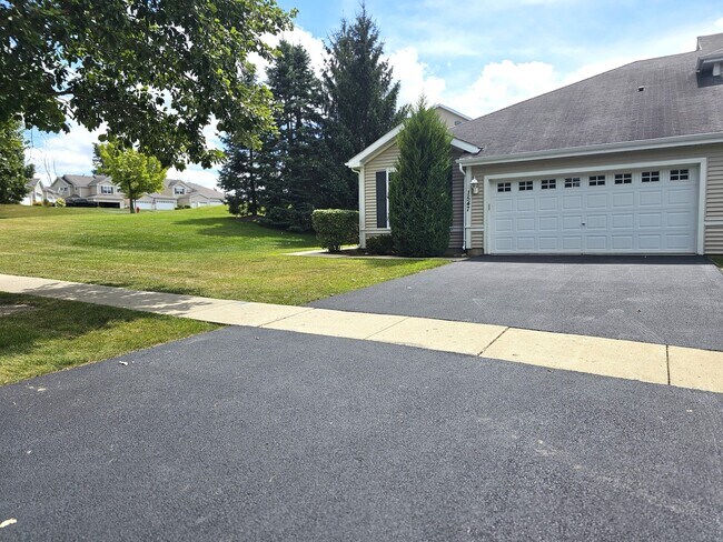 Foto del edificio - 1547 Remington Ln