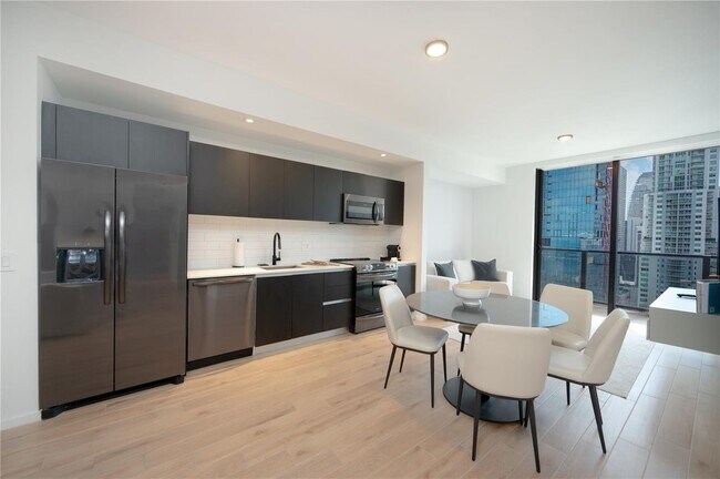 Foto del edificio - 398 NE 5th St