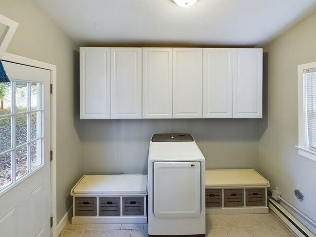 Foto del edificio - 2619 Traymore Rd