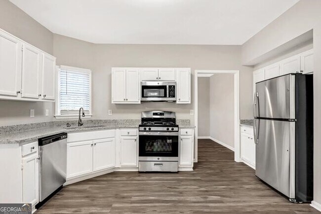 Foto del edificio - 680 Watson Cove