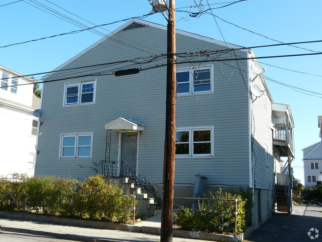 163 Spruce St, Stamford, CT 06902 Apartments in Stamford, CT