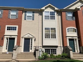 Building Photo - 789 Lewisburg Ln