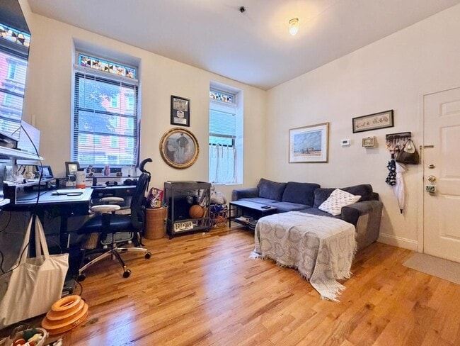 Foto del edificio - 1035 Washington St