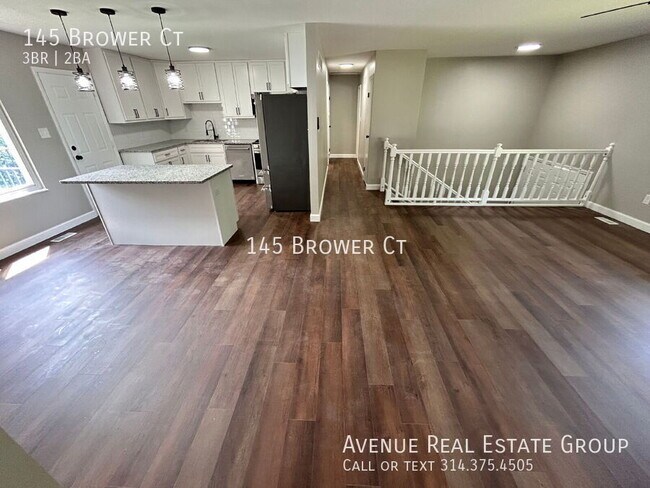 Foto del edificio - 145 Brower Ct