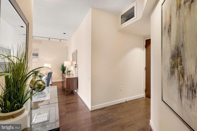 Foto del edificio - 955 26th St NW