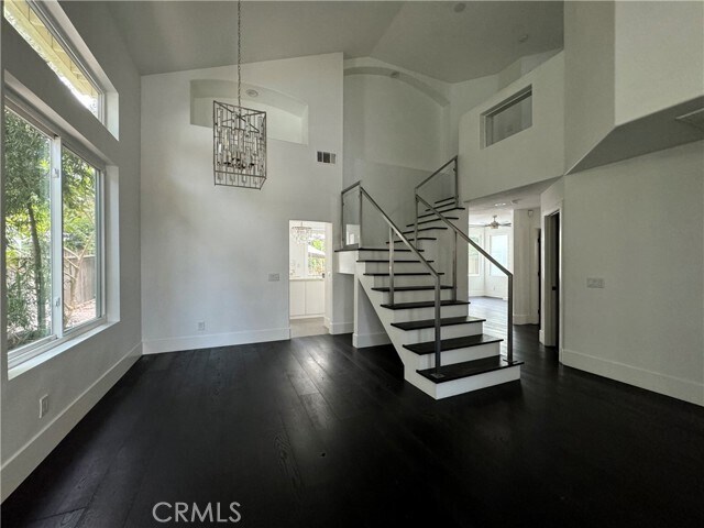 Building Photo - 28 Deerwood