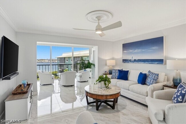 Foto del edificio - 1280 Blue Point Ave