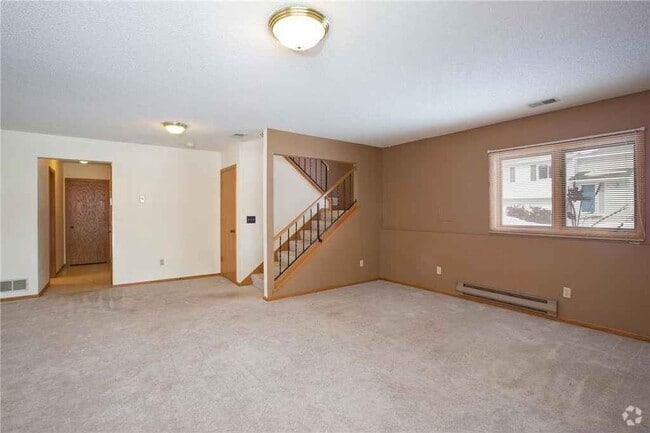Building Photo - 14769 Endicott Way