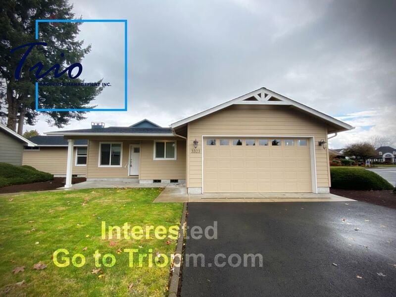 Photo - 3323 Willakenzie Rd