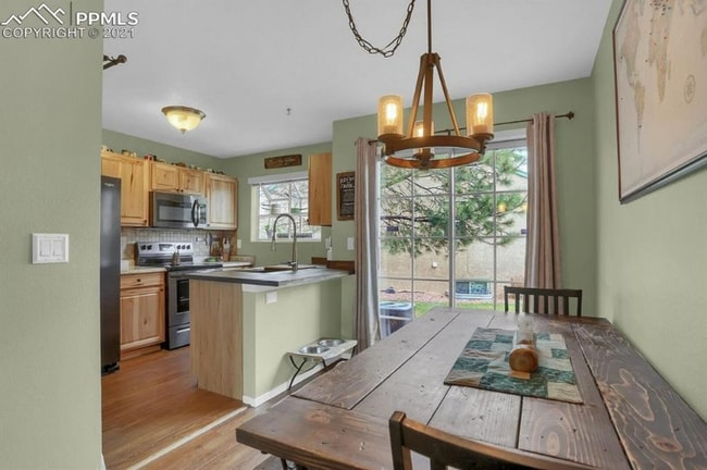 Photo - 6066 Colony Cir Townhome