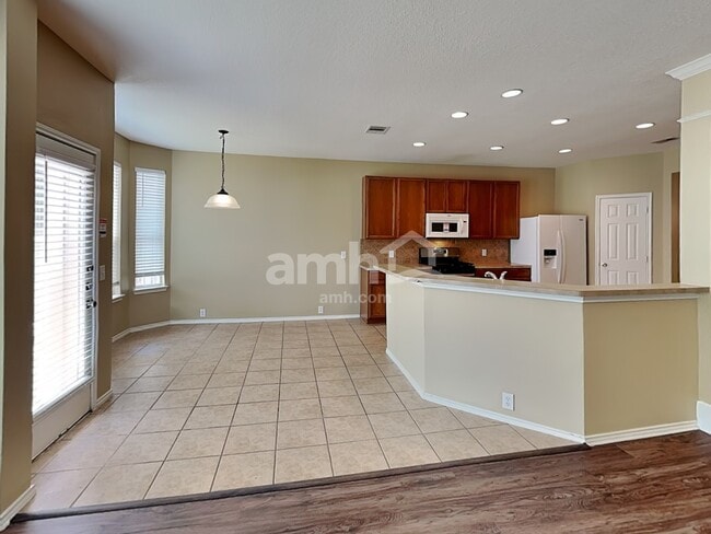Building Photo - 2914 Acacia Fair Ln
