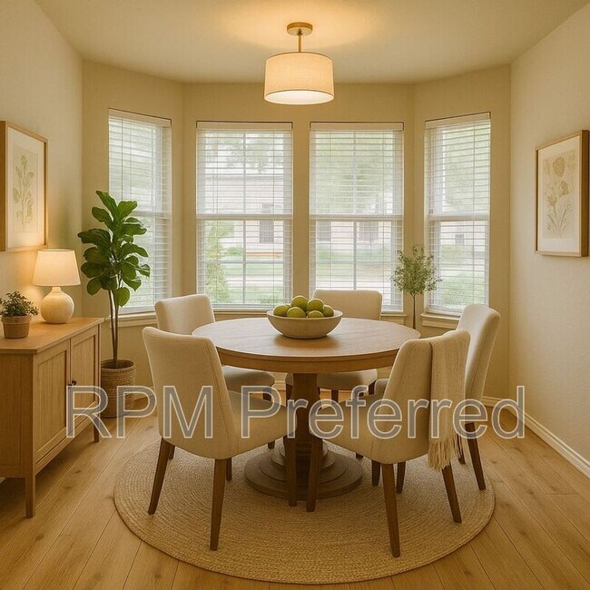 Foto del edificio - 6011 Baldwin Elm St