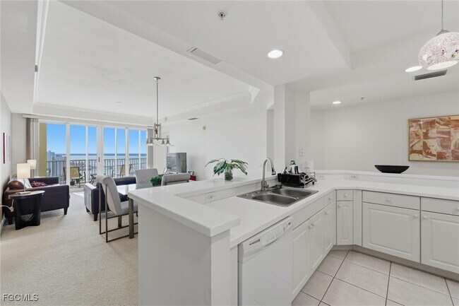 Foto del edificio - 2743 First St