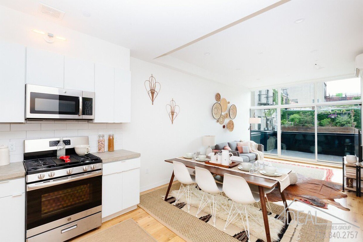 Foto principal - 53 Marcy Ave