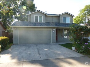 Building Photo - 4904 SE Bybee Blvd