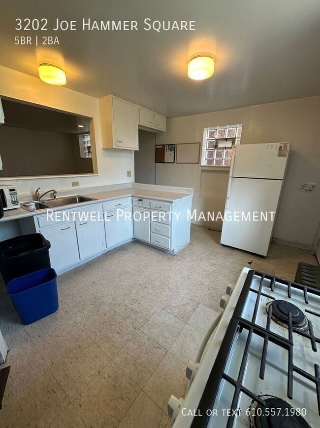 Building Photo - 3202 Joe Hammer Sq