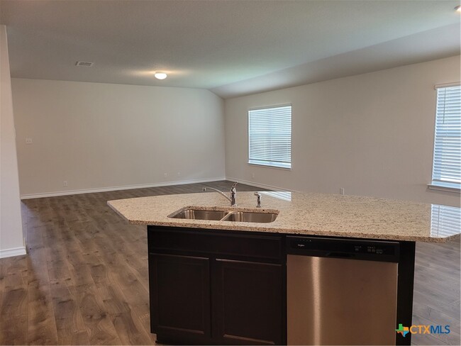 Building Photo - 613 Great Plains