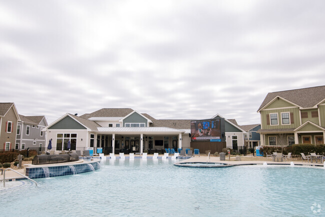 Building Photo - The Heights at College Station