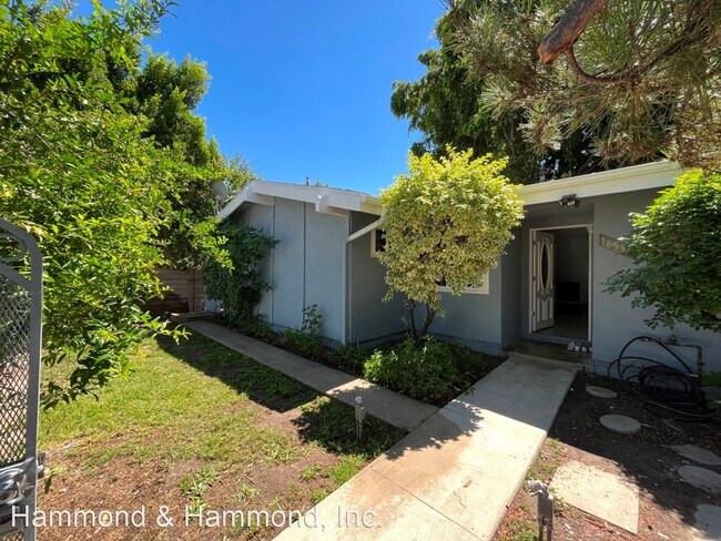 Foto del edificio - 3 br, 2 bath House - 16536 Bircher St.