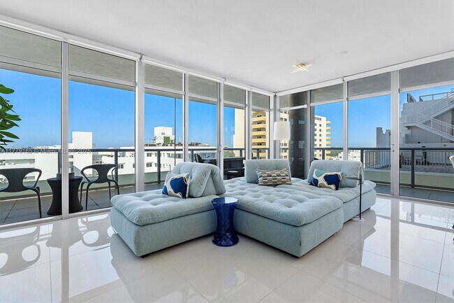 Foto del edificio - 3737 Collins Ave