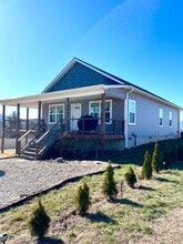 Building Photo - 98 Dix Creek Chapel Rd