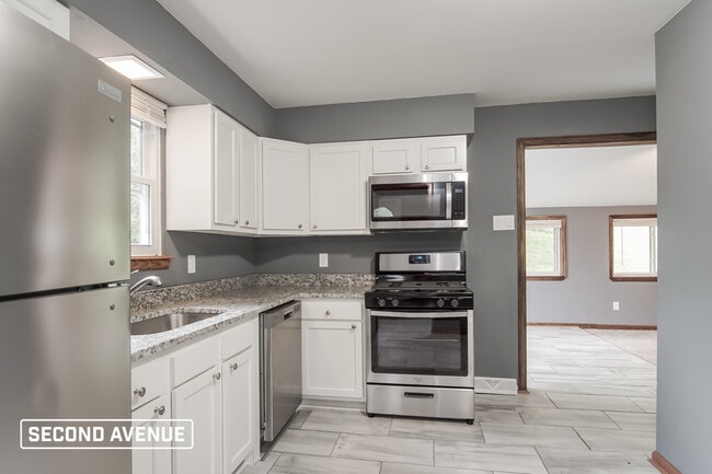 Building Photo - 1245 Chapel Rd