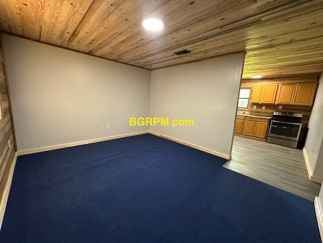 Foto del edificio - 3 Bed 2 Bath