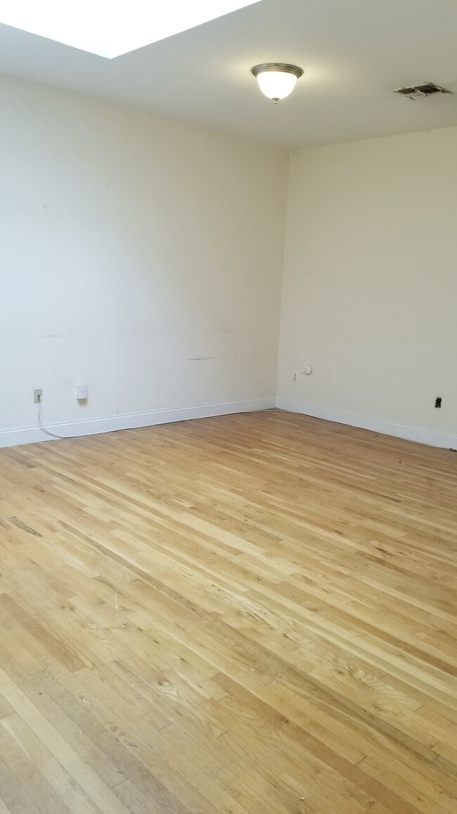 Foto del edificio - 514 25th St