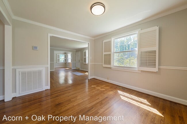 Foto del edificio - 3 br, 3 bath House - 2306 Pershing Street