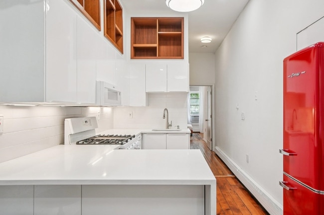 Foto del edificio - 237 3rd St