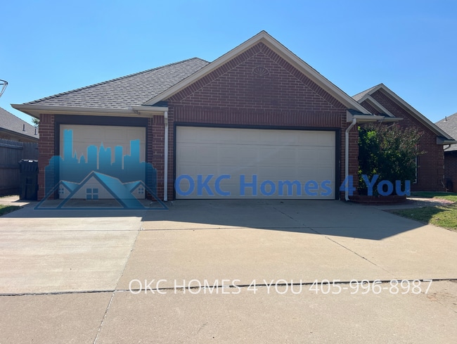 Executive Home in Yukon Schools - Executive Home in Yukon Schools