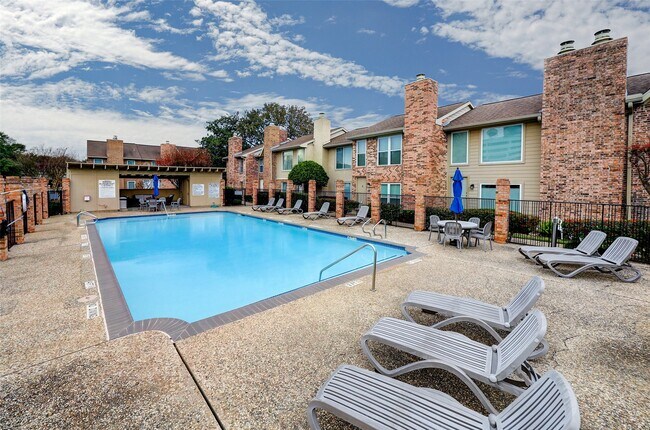 Foto del edificio - 2513 Bering Dr