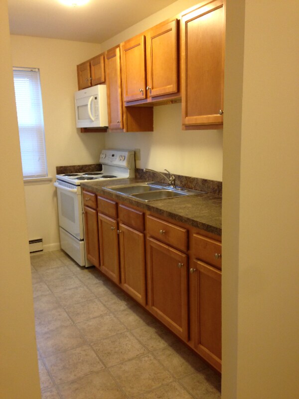 Foto principal - 340 College Manor Ave