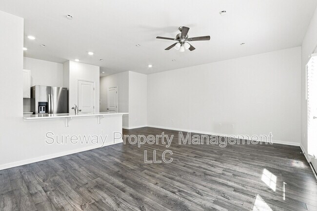 Foto del edificio - 336 Mazzeo Dr