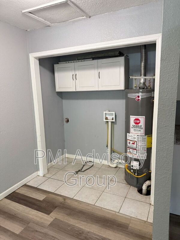 Foto del edificio - 2524 SW Valley Brook Ln