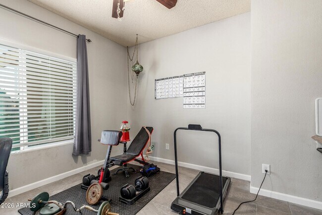 Building Photo - 5210 E Elmwood Cir