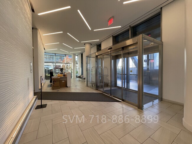 Building Photo - 13101 40th Rd