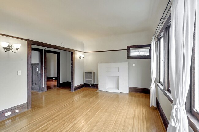 Foto del edificio - Perfect Blend of Piedmont Ave Energy & Tree-Lined Tranquility