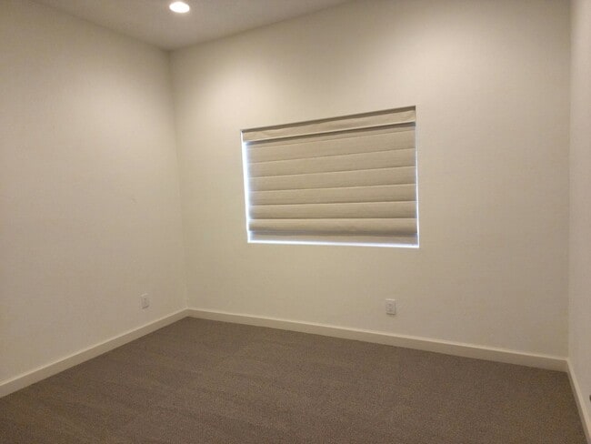 Foto del edificio - Modern 3-Bed, 2-Bath Home in Rio Rancho’s ...