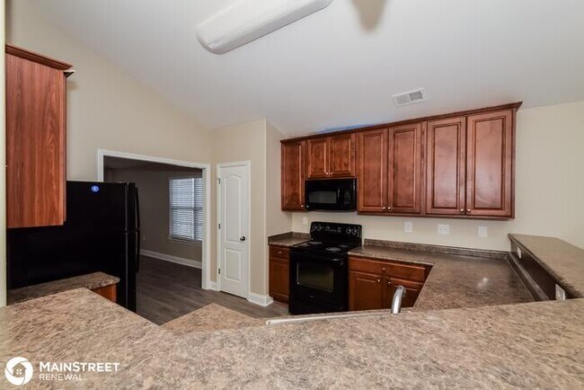 Foto del edificio - 343 Ivy Hills Circle, Calera, AL 35040