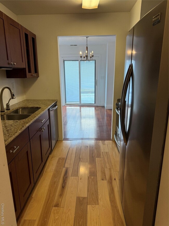 Building Photo - 3107 Whispering Hills Dr