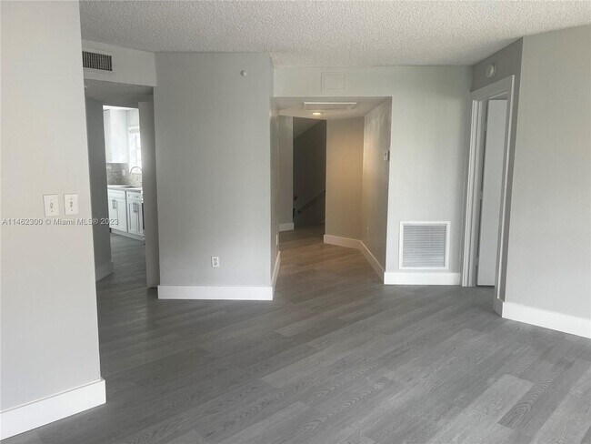 Foto del edificio - 2652 SE 21st Ct