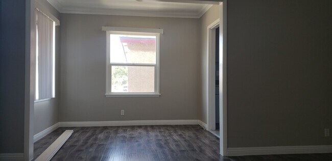 Foto del edificio - 3405 W 82nd Pl