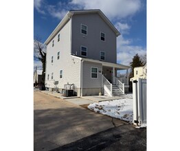 Building Photo - 6504 Armstrong Ave