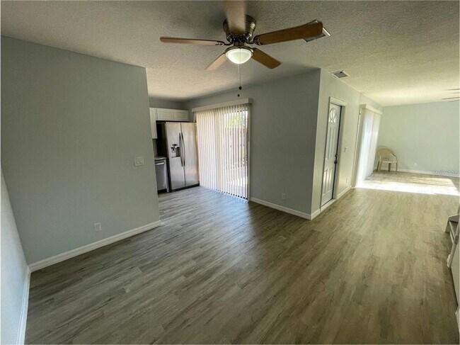 Foto del edificio - 2511 Patty Cir NE