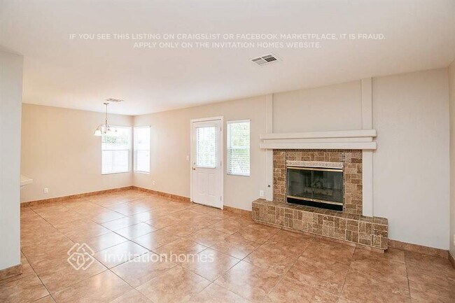 Foto del edificio - 1628 Sun Canyon Ct