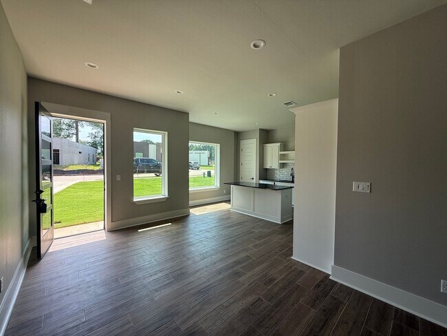 Foto del edificio - 3/2/1 NEW CONSTRUCTION LISD fenced yard an...